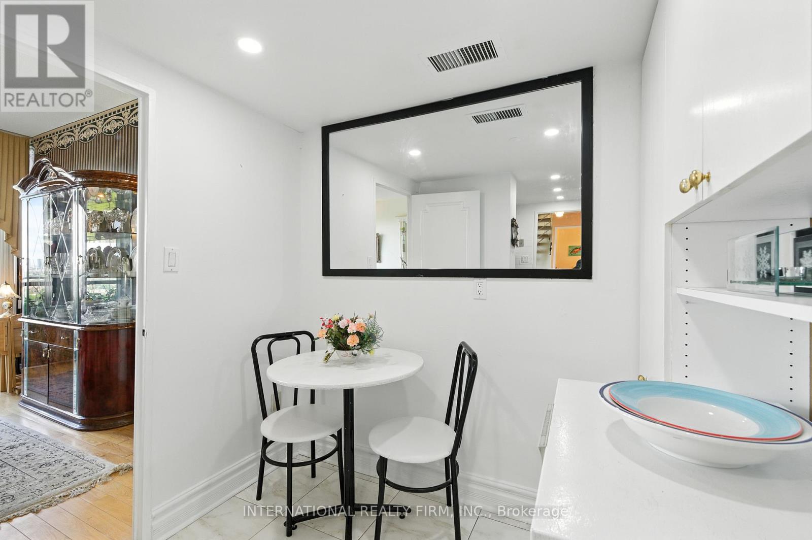 2608 - 1333 Bloor Street, Mississauga, Ontario  L4Y 3T6 - Photo 9 - W12373133