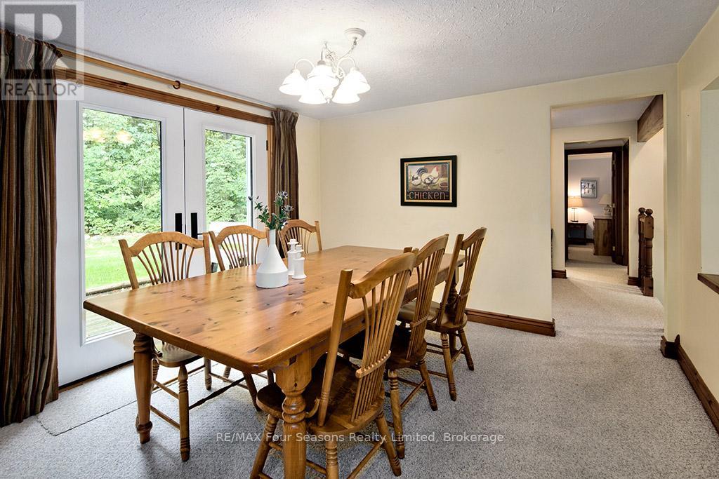 148 Northmount Crescent, Blue Mountains, Ontario  L9Y 0R6 - Photo 13 - X12373141