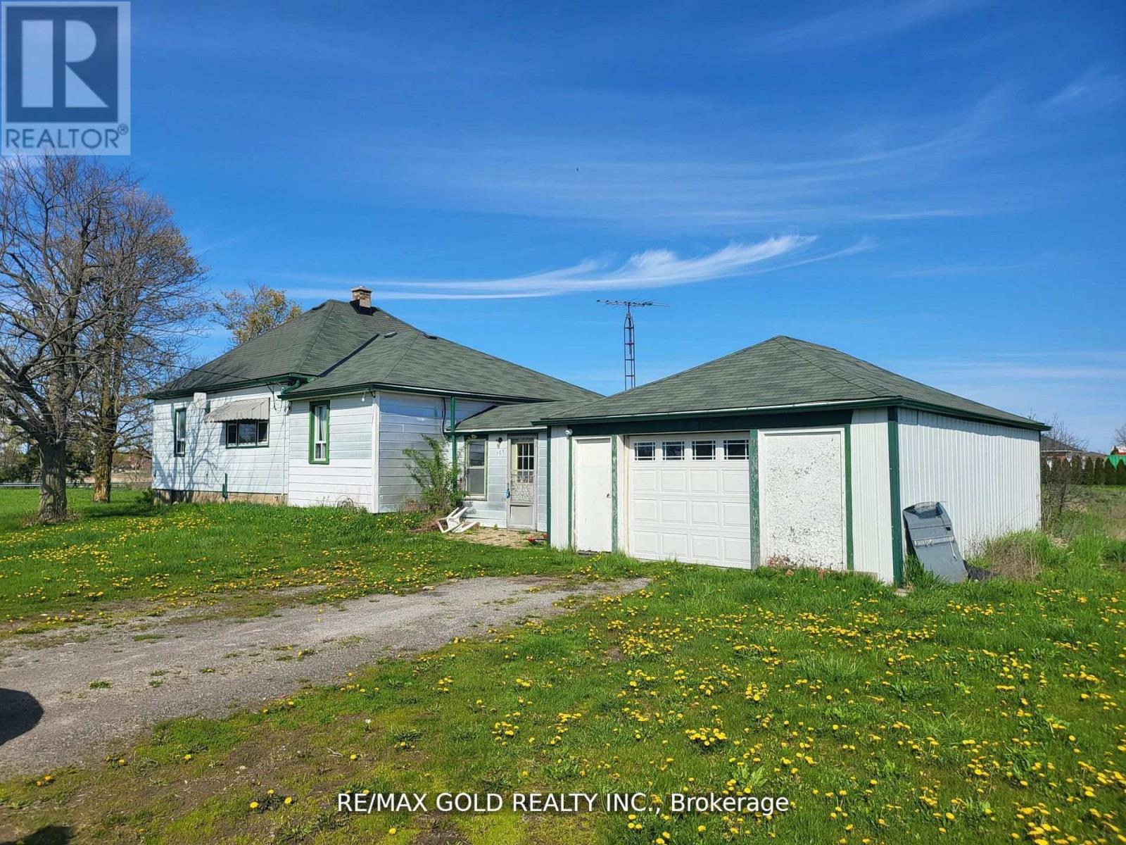 Property at 705 KEMP ROAD W image 3