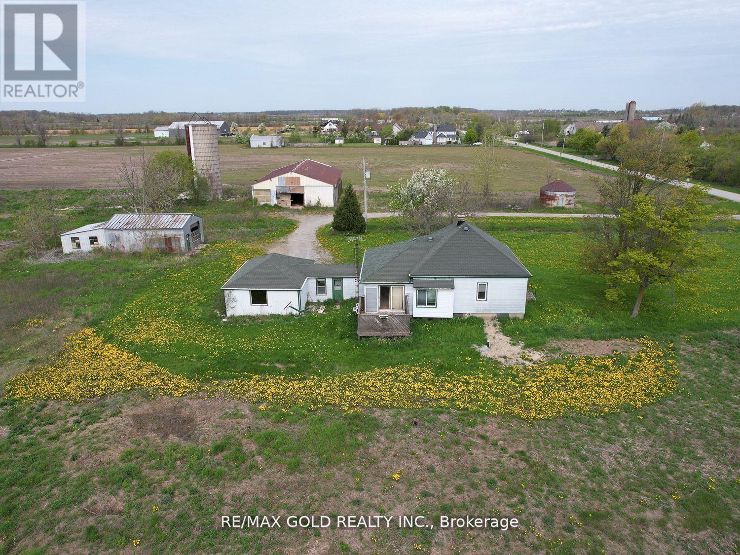 Property at 705 KEMP ROAD W image 4