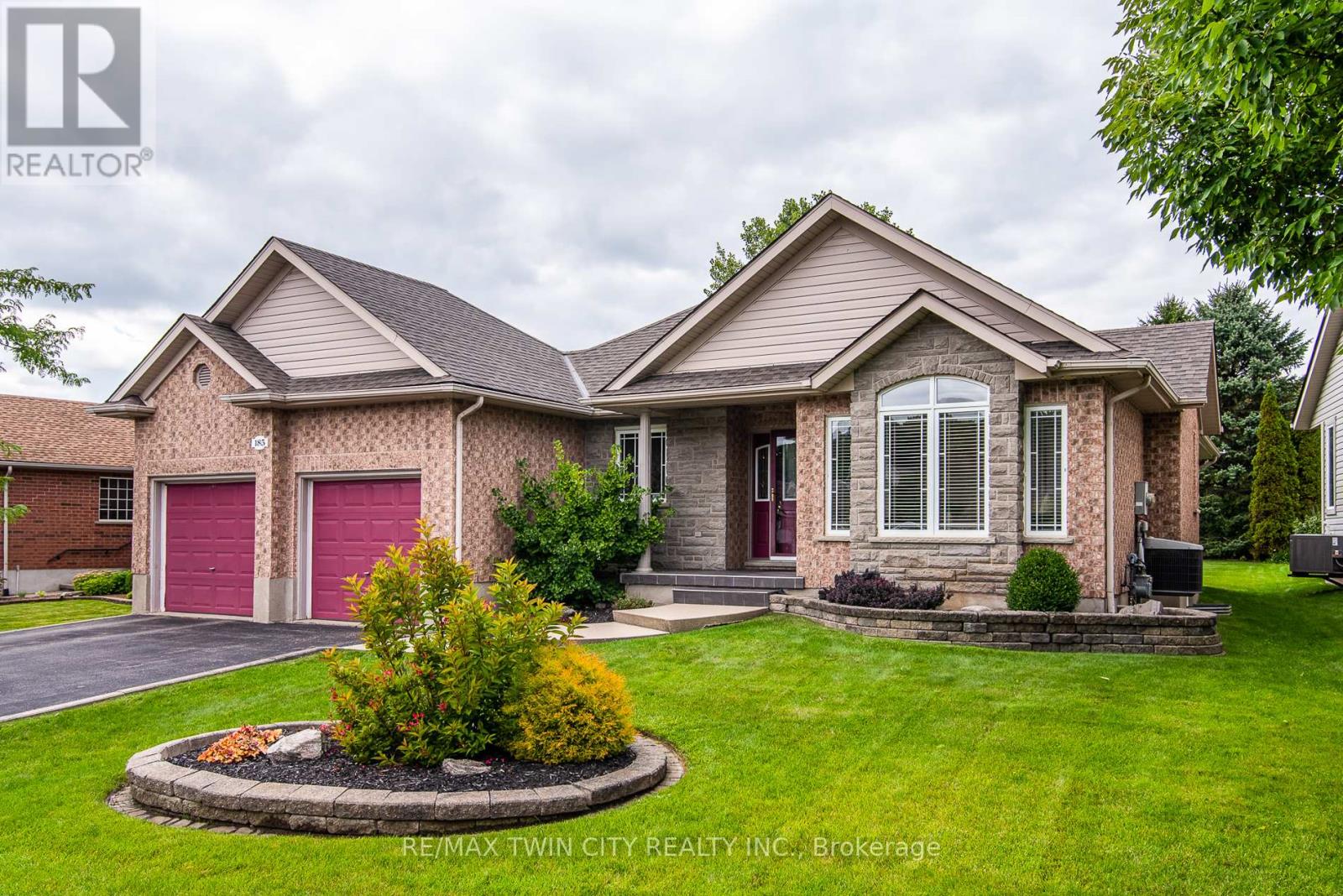 185 GOLF LINKS DRIVE, Wilmot, Ontario