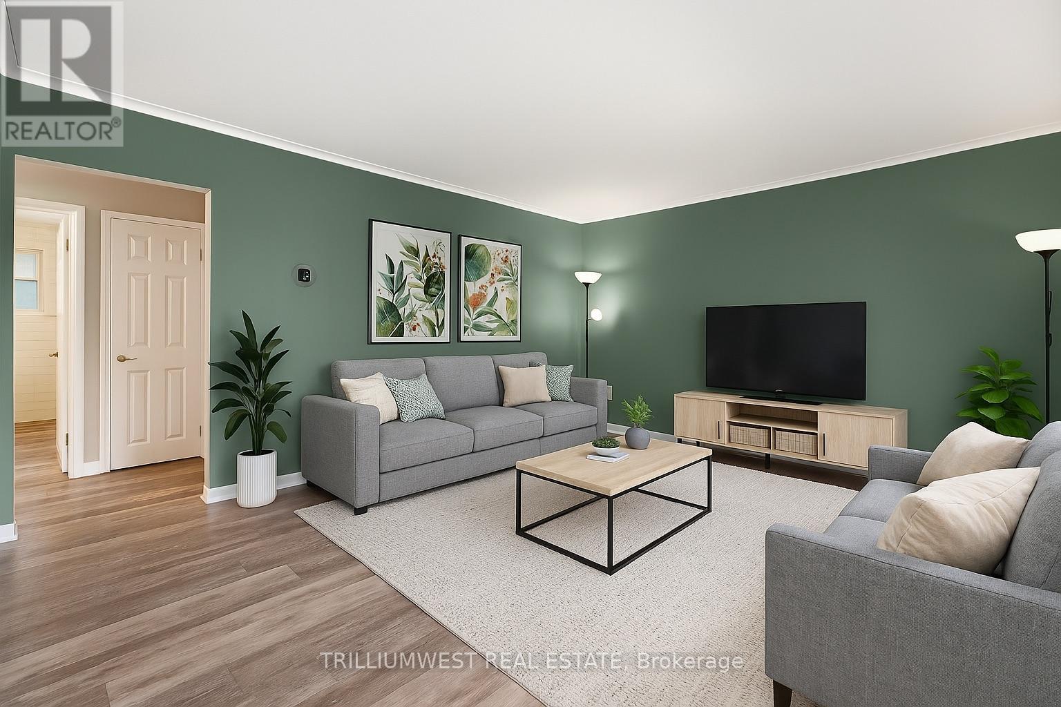 Property at 154 MONTGOMERY ROAD image 3