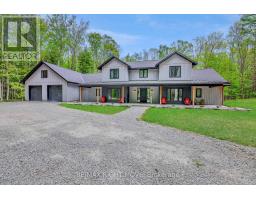 1025 DAVIS DRIVE, Gravenhurst, Ontario