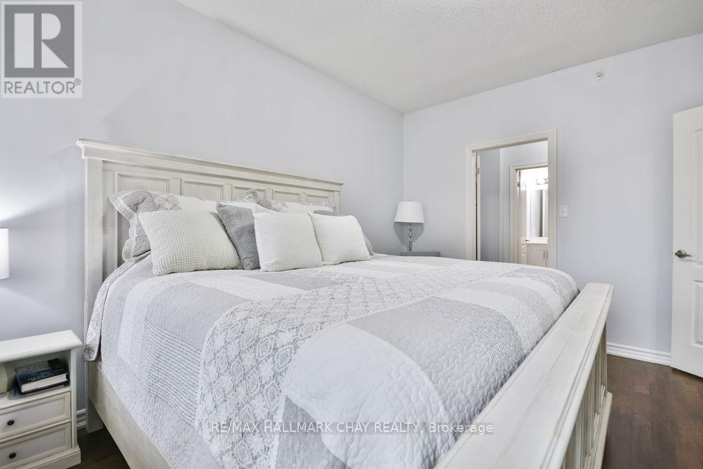 207 - 43 Ferndale Drive S, Barrie, Ontario  L4N 5W6 - Photo 13 - S12373153