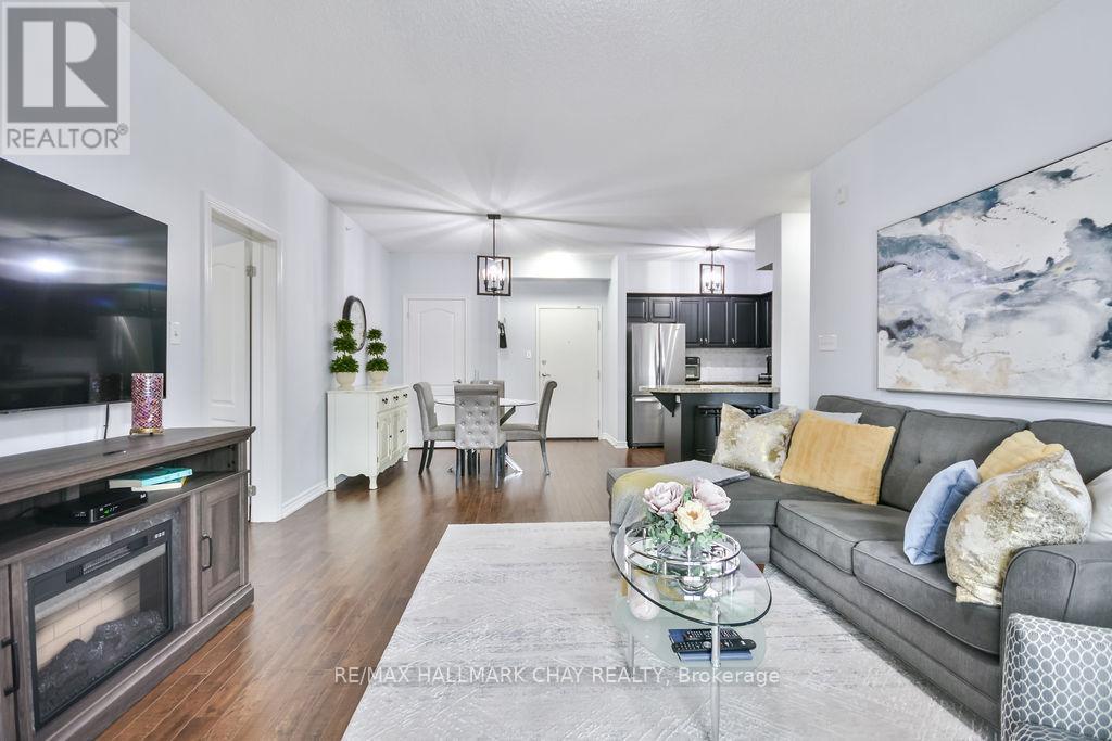 207 - 43 Ferndale Drive S, Barrie, Ontario  L4N 5W6 - Photo 5 - S12373153