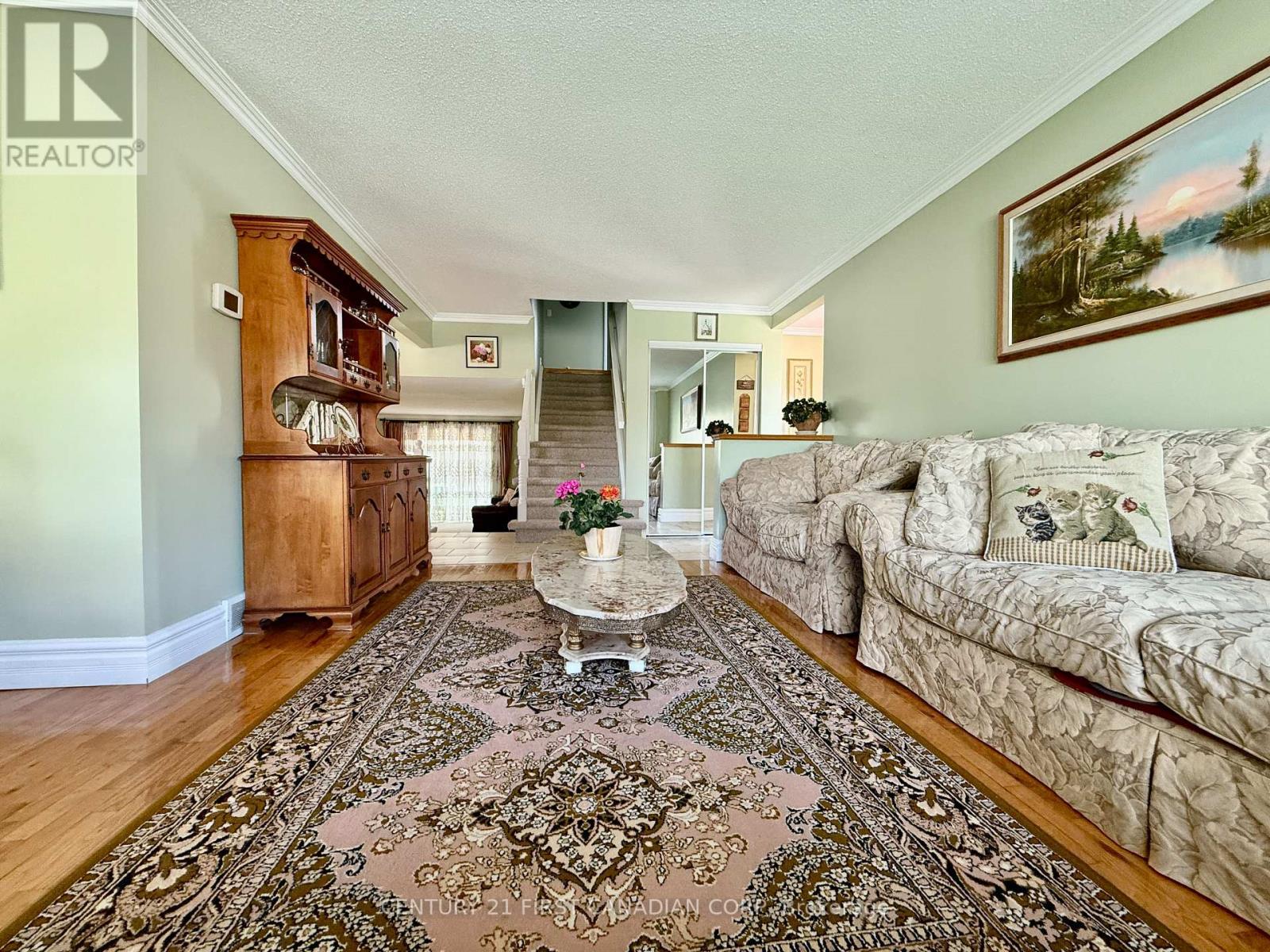 100 Hastings Crescent, Sarnia, Ontario  N7S 5K5 - Photo 12 - X12373195