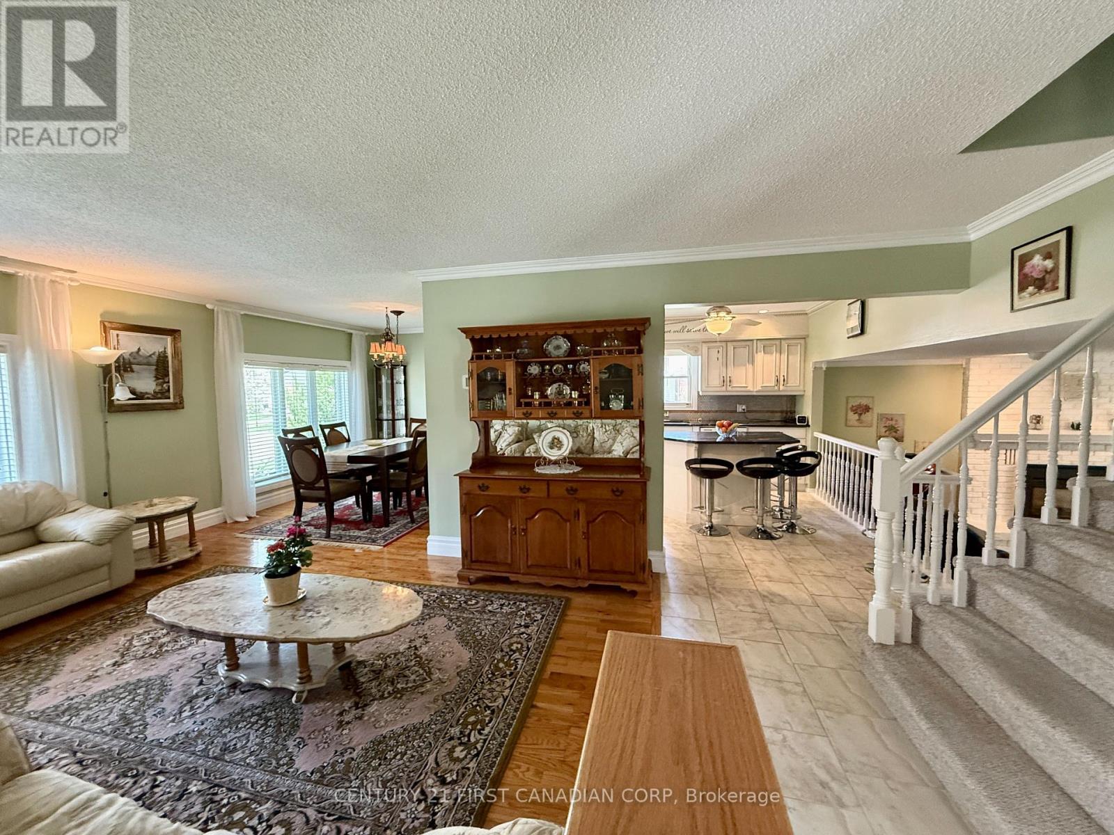 100 Hastings Crescent, Sarnia, Ontario  N7S 5K5 - Photo 13 - X12373195