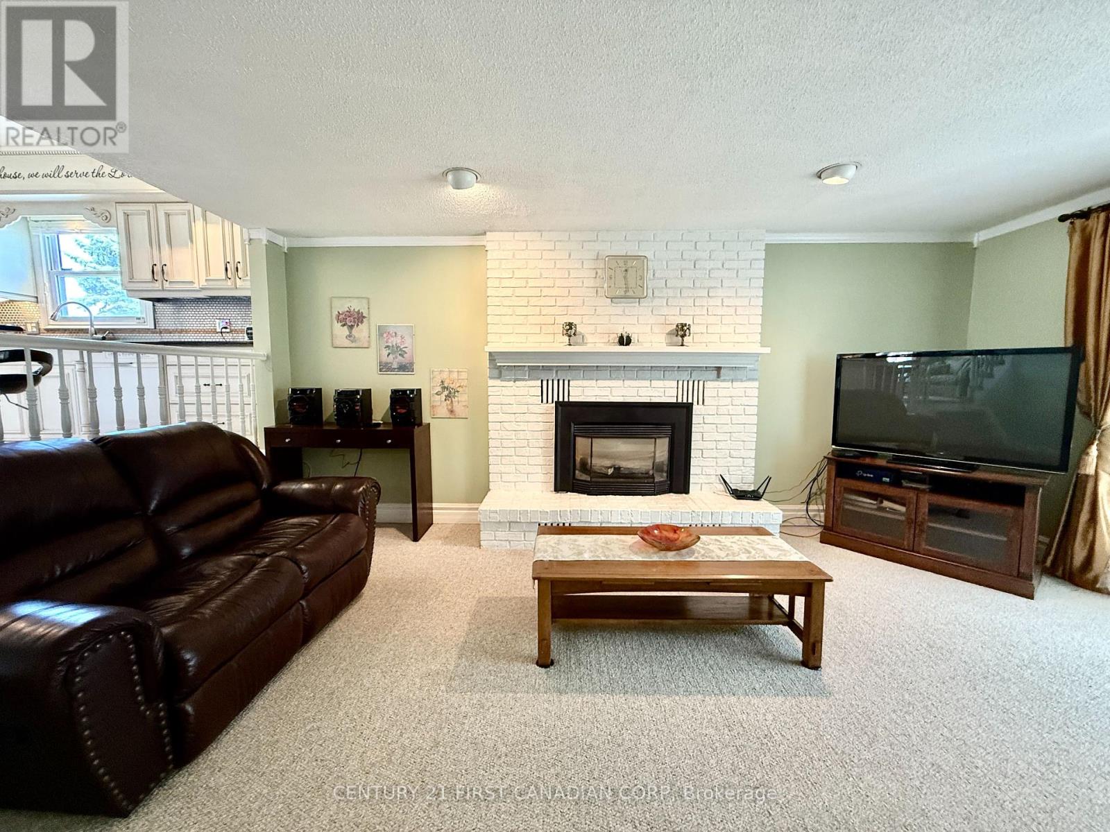 100 Hastings Crescent, Sarnia, Ontario  N7S 5K5 - Photo 33 - X12373195