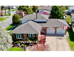 100 HASTINGS CRESCENT, Sarnia, Ontario