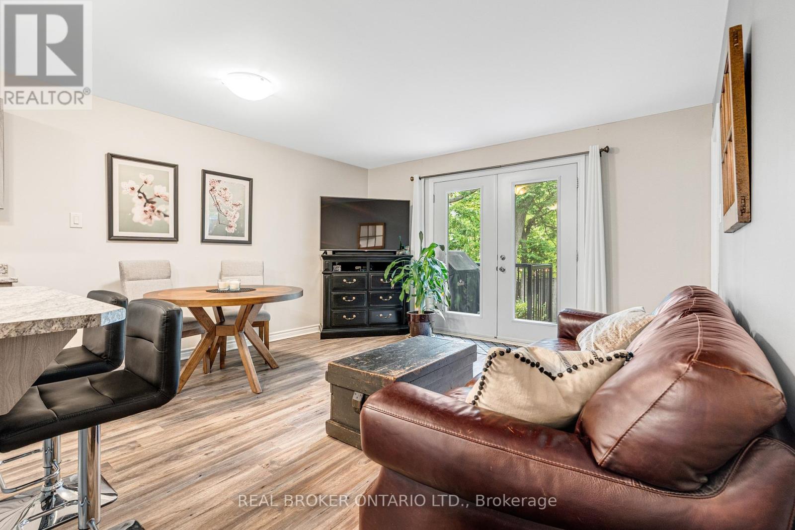 76 William Street, Carleton Place, Ontario  K7C 1X8 - Photo 12 - X12373177