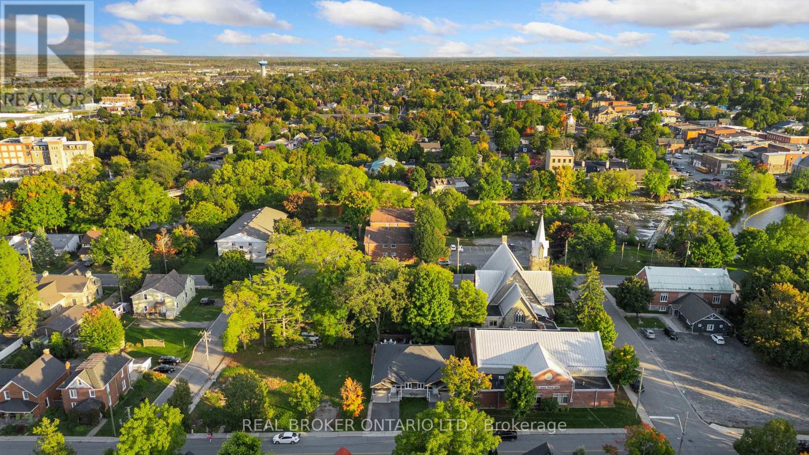 76 William Street, Carleton Place, Ontario  K7C 1X8 - Photo 41 - X12373177