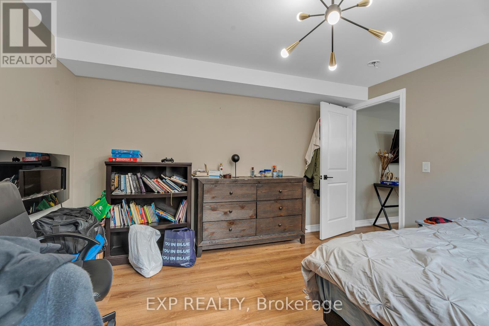 1206 Hansler Road, Thorold (Hurricane/merrittville), Ontario  L3B 5N5 - Photo 36 - X12373174