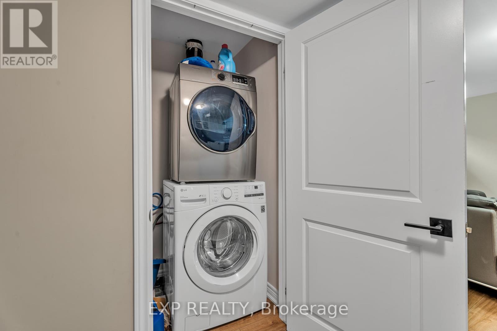 1206 Hansler Road, Thorold (Hurricane/merrittville), Ontario  L3B 5N5 - Photo 41 - X12373174