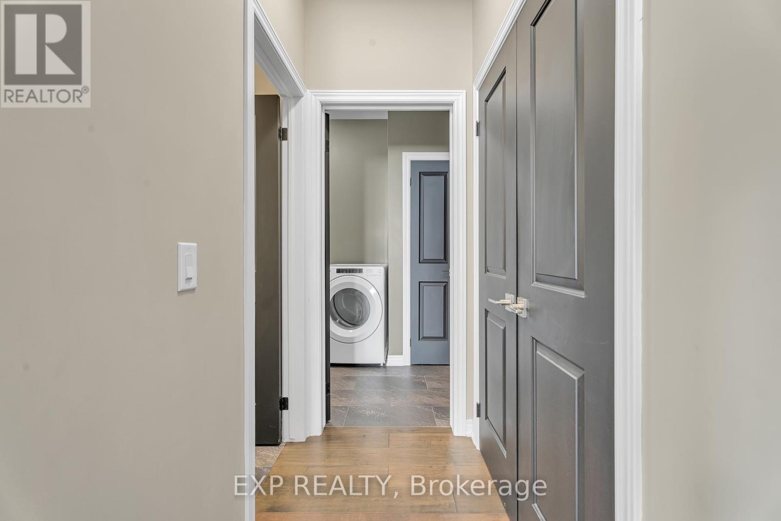 1206 Hansler Road, Thorold (Hurricane/merrittville), Ontario  L3B 5N5 - Photo 7 - X12373174