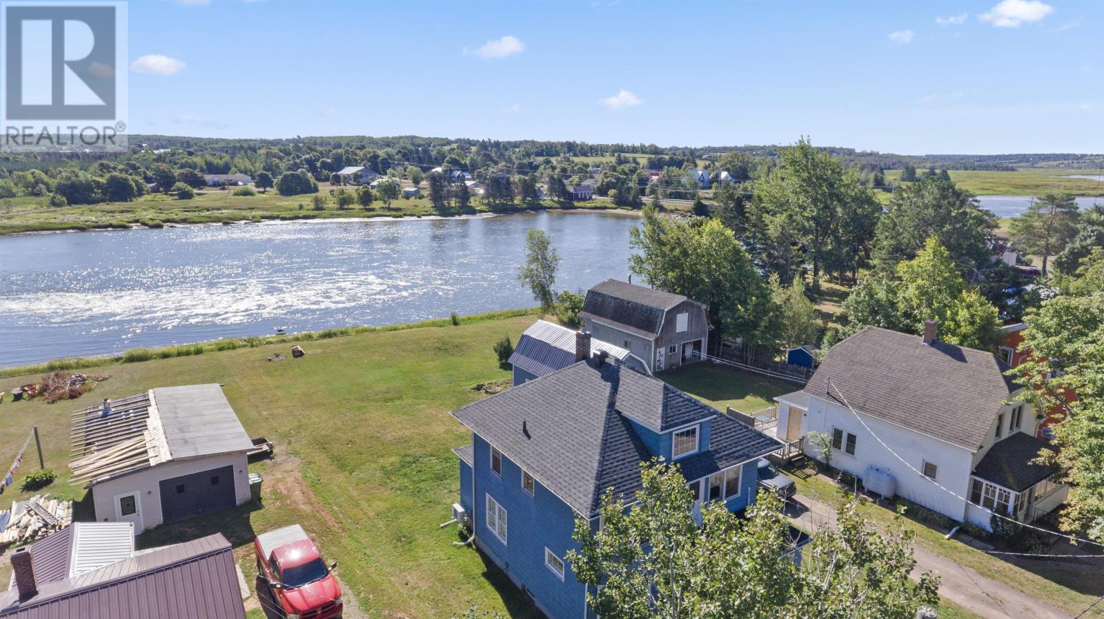 30 Egan Street, Mount Stewart, Prince Edward Island  C0A 1T0 - Photo 4 - 202522051