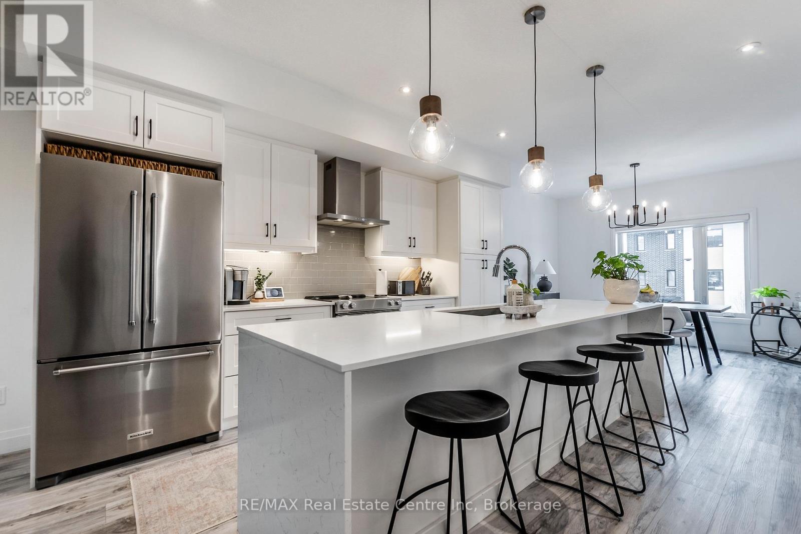 59 Lily Lane, Guelph, Ontario  N1L 0R2 - Photo 8 - X12373178