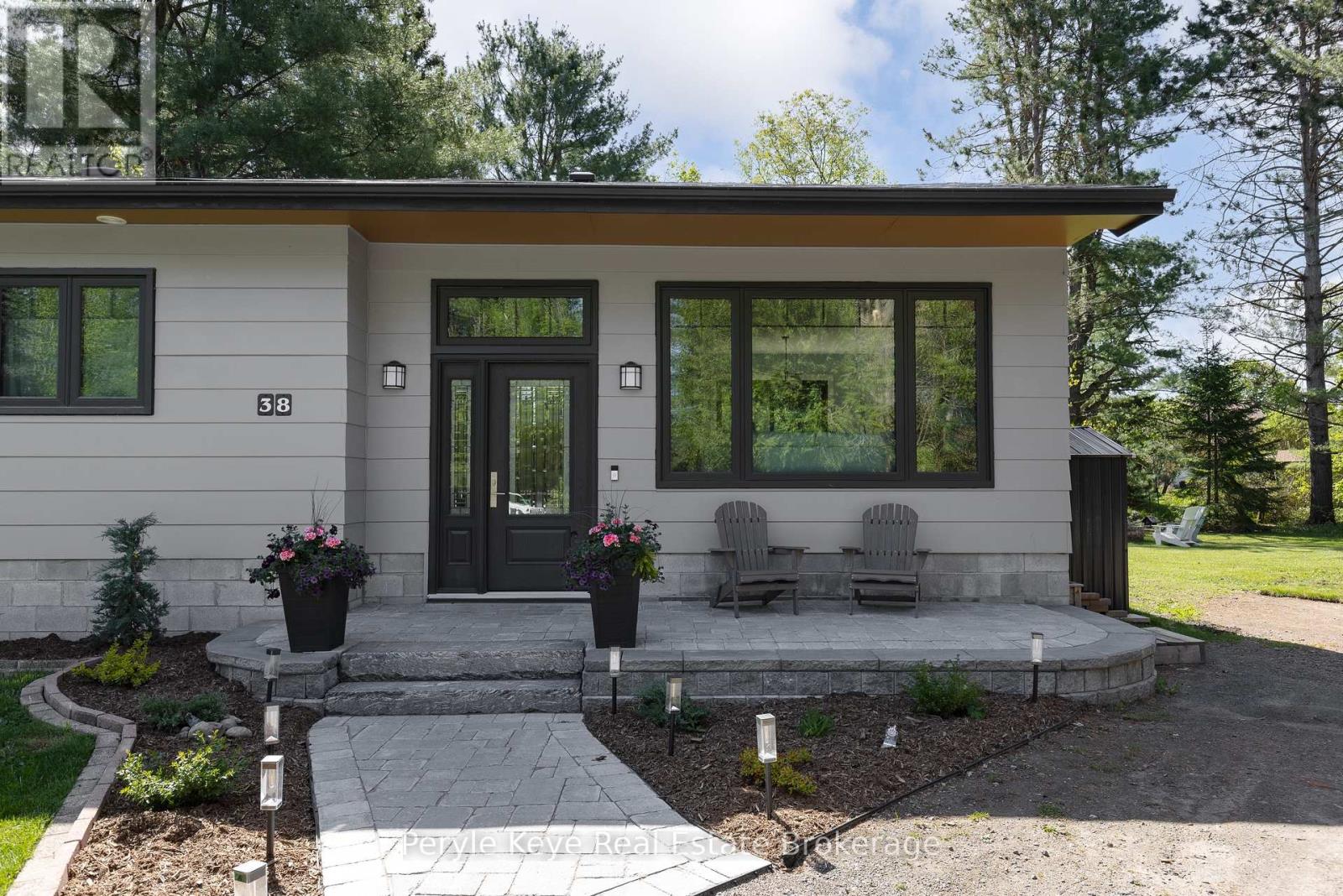 38 Andrea Drive, Bracebridge, Ontario  P1L 1C5 - Photo 10 - X12373191