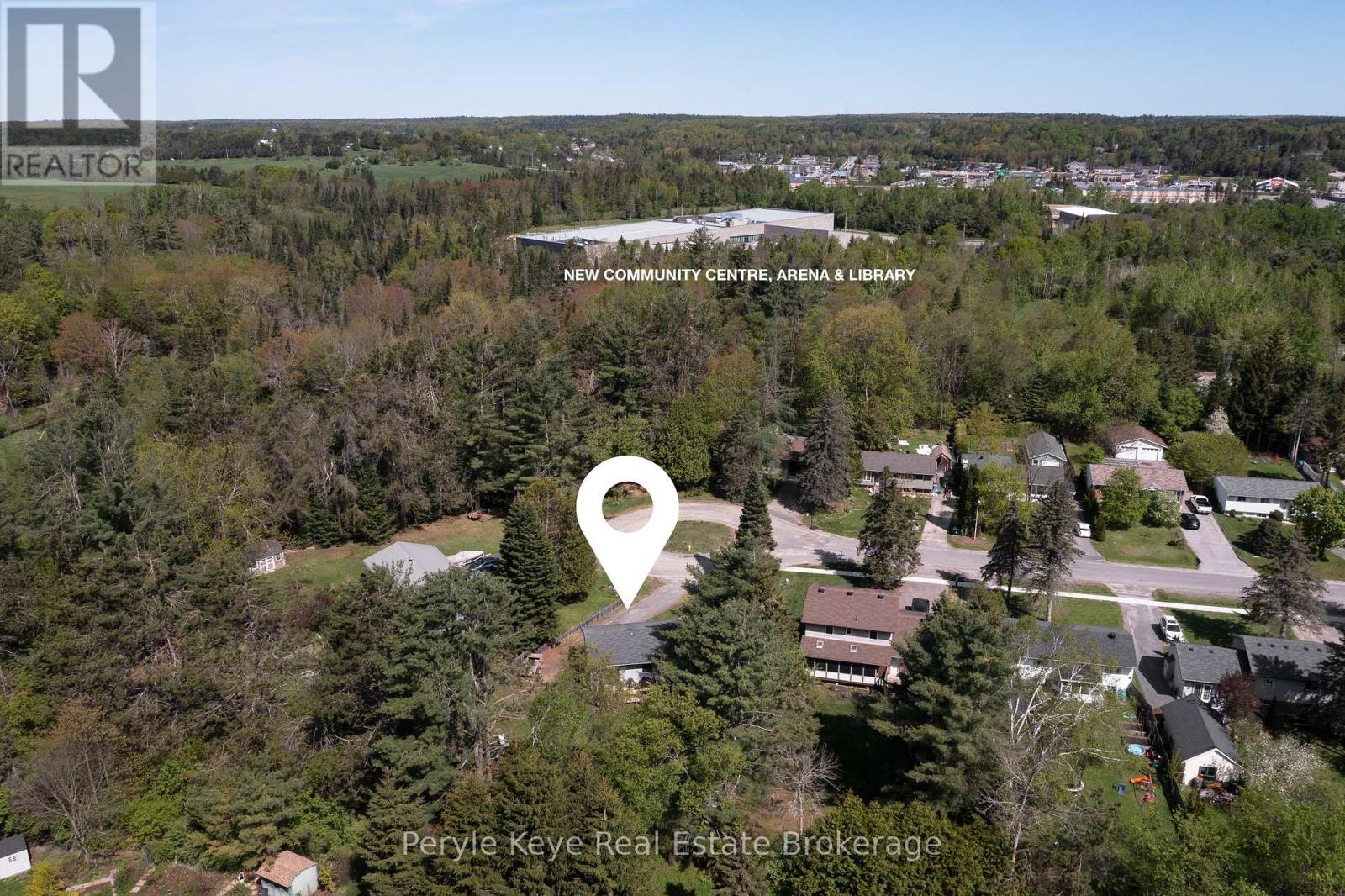 38 Andrea Drive, Bracebridge, Ontario  P1L 1C5 - Photo 3 - X12373191