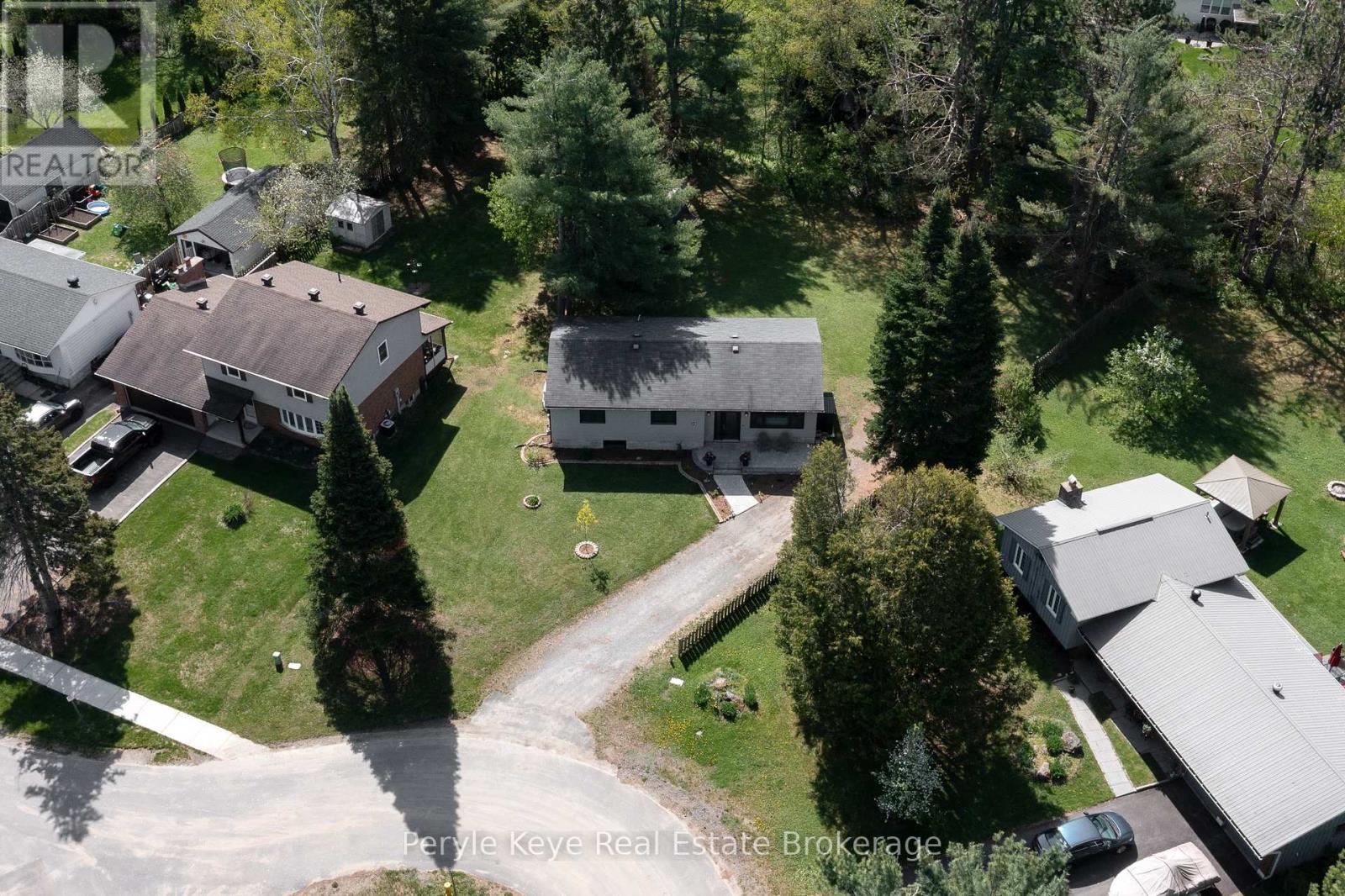 38 Andrea Drive, Bracebridge, Ontario  P1L 1C5 - Photo 48 - X12373191