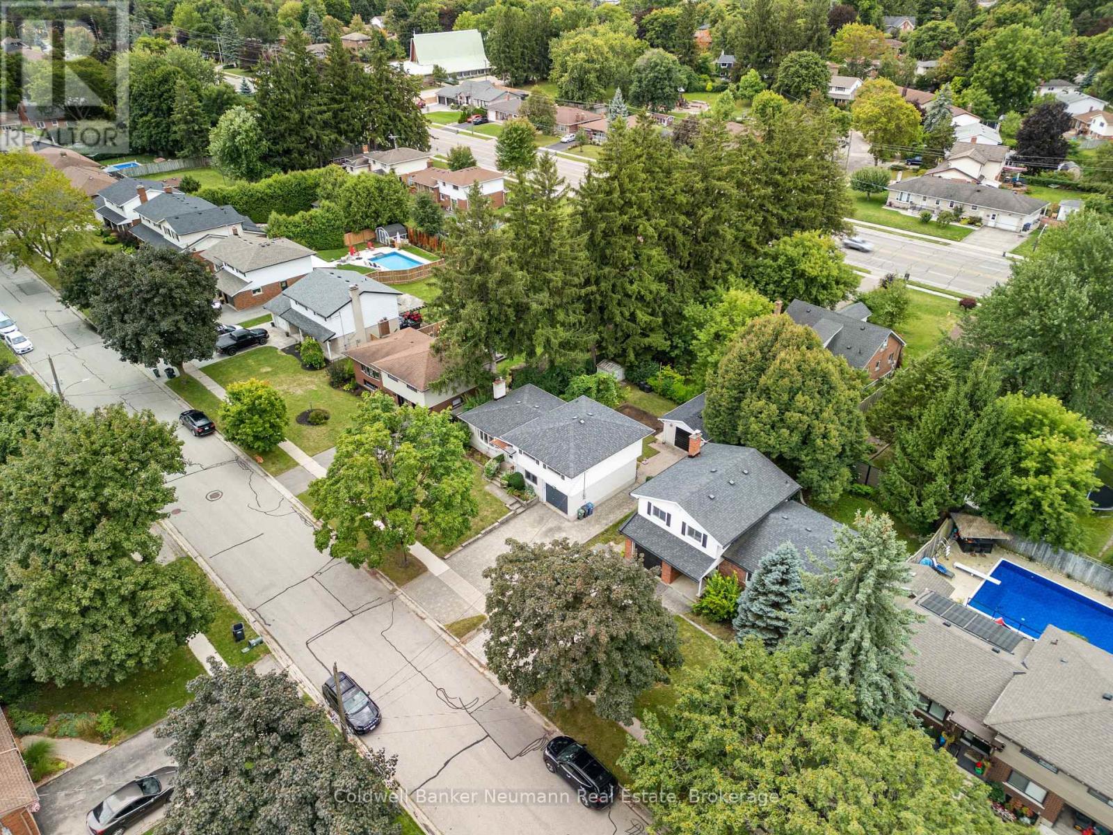Property at 54 GLENBURNIE DRIVE image 3