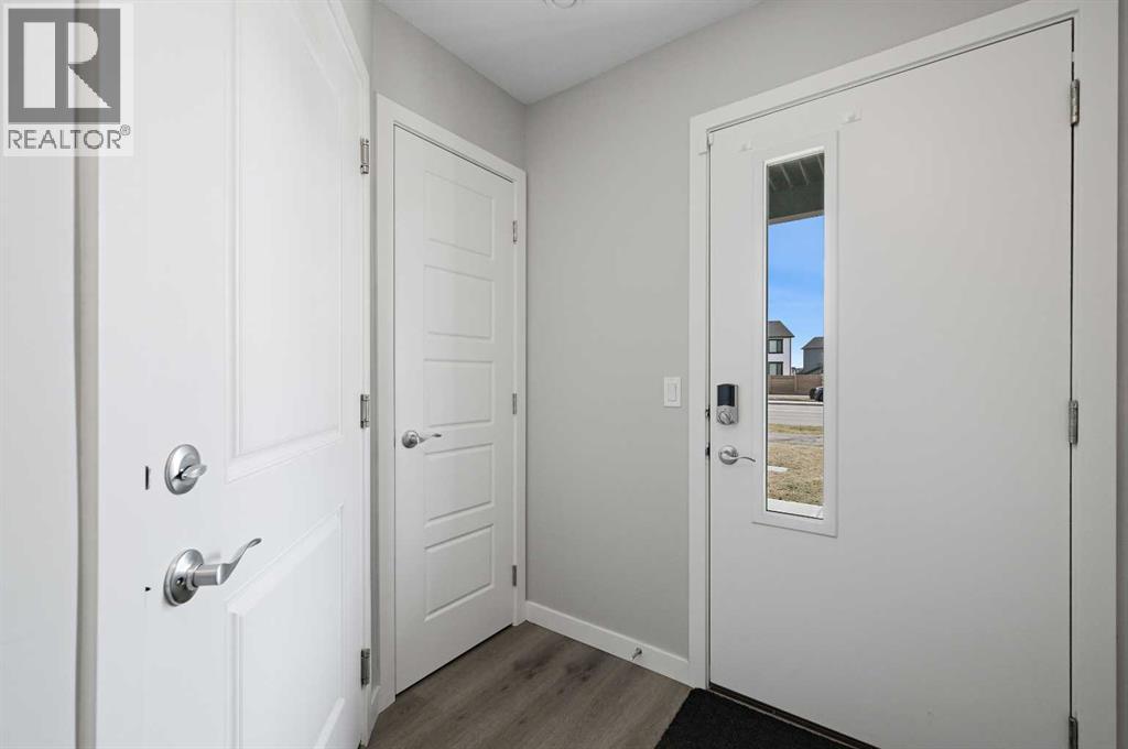 Property at 376 210 Avenue SW image 2