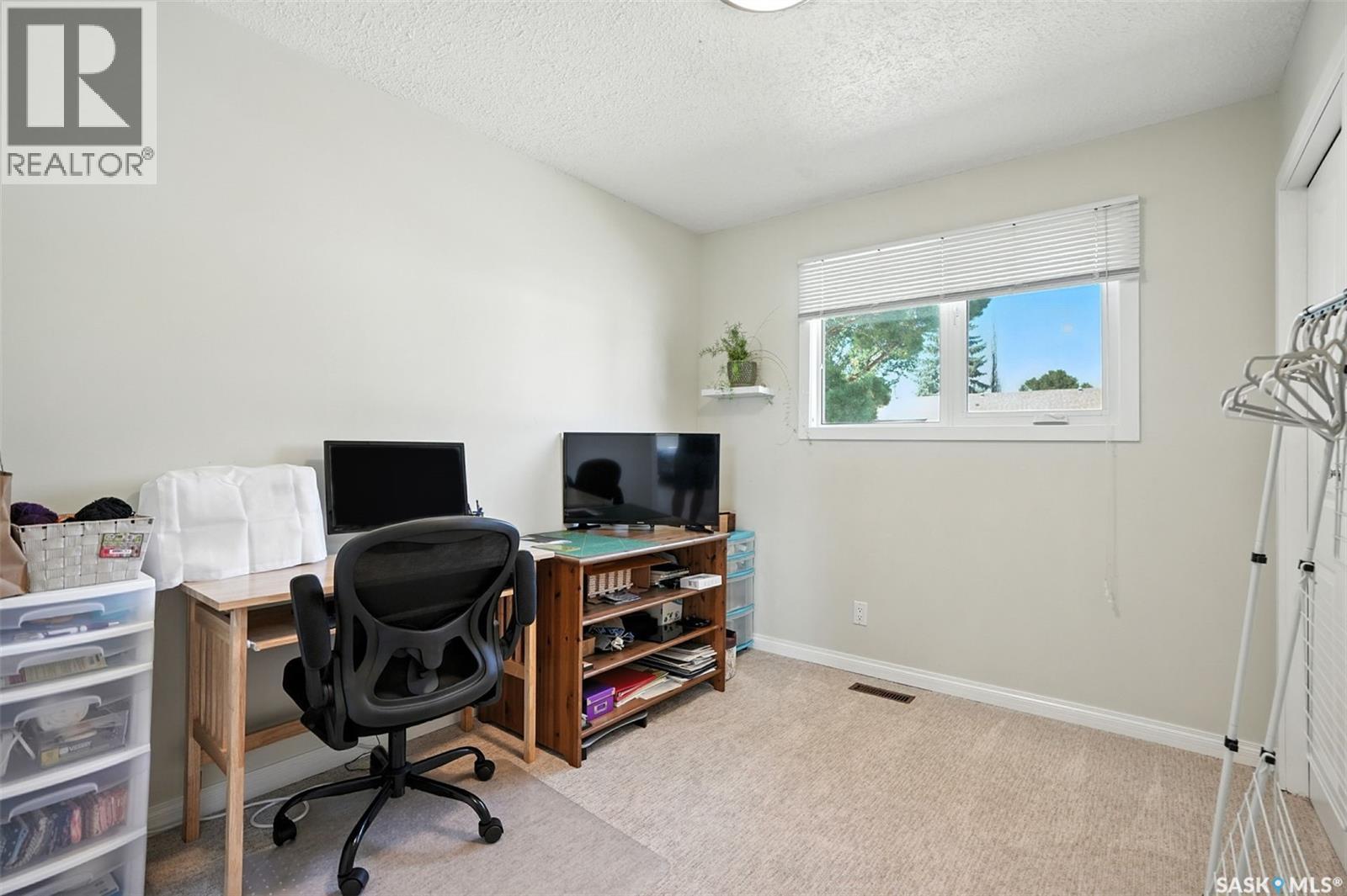 151 Roborecki Crescent, Saskatoon, Saskatchewan  S7K 5L4 - Photo 18 - SK017127