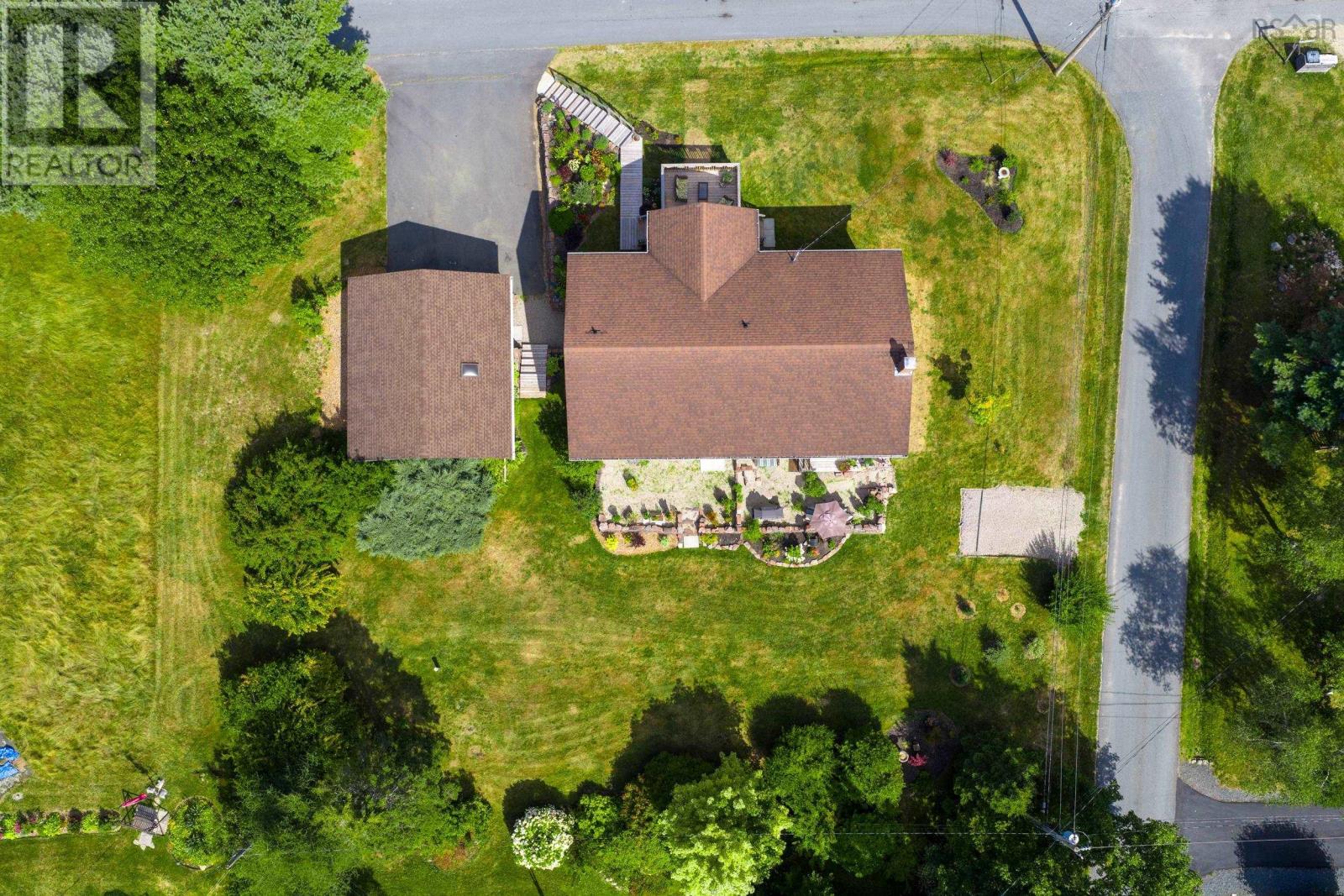 22 Beechview Drive, Chester, Nova Scotia  B0J 1J0 - Photo 11 - 202521620