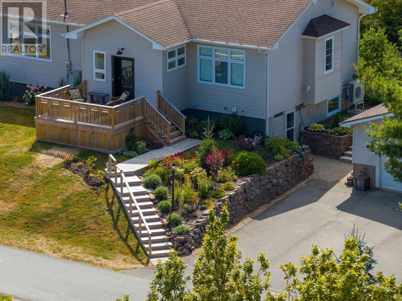 22 Beechview Drive, Chester, Nova Scotia  B0J 1J0 - Photo 6 - 202521620