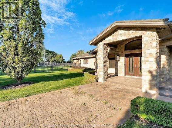 1530 Ravine Line, Kingsville, Ontario  N9Y 2W9 - Photo 4 - 24024178