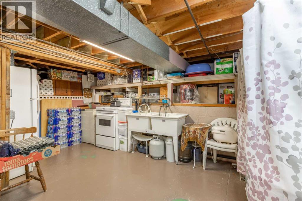 966 Main Street, Pincher Creek, Alberta  T0K 1W0 - Photo 47 - A2251369