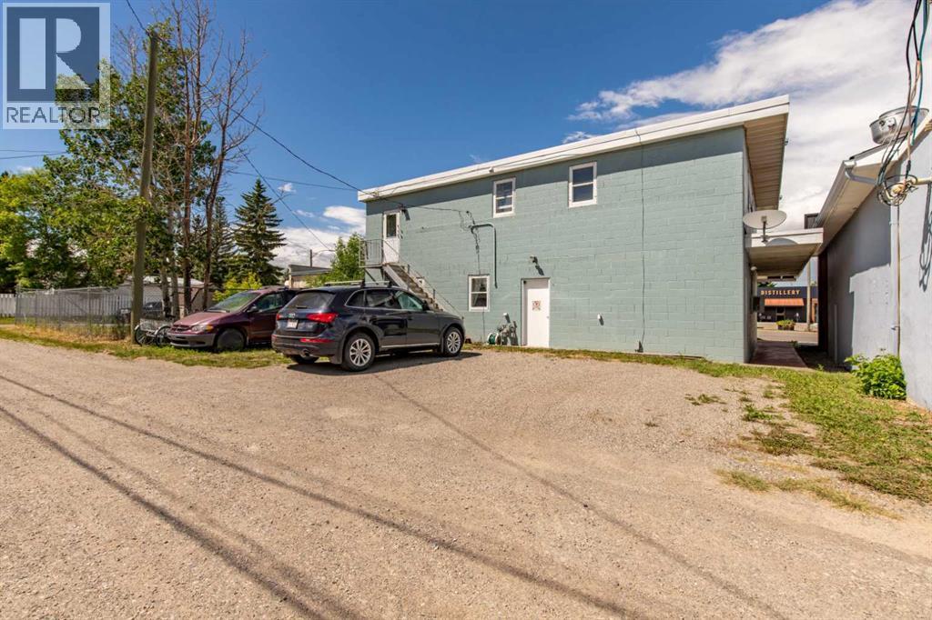966 Main Street, Pincher Creek, Alberta  T0K 1W0 - Photo 48 - A2251369