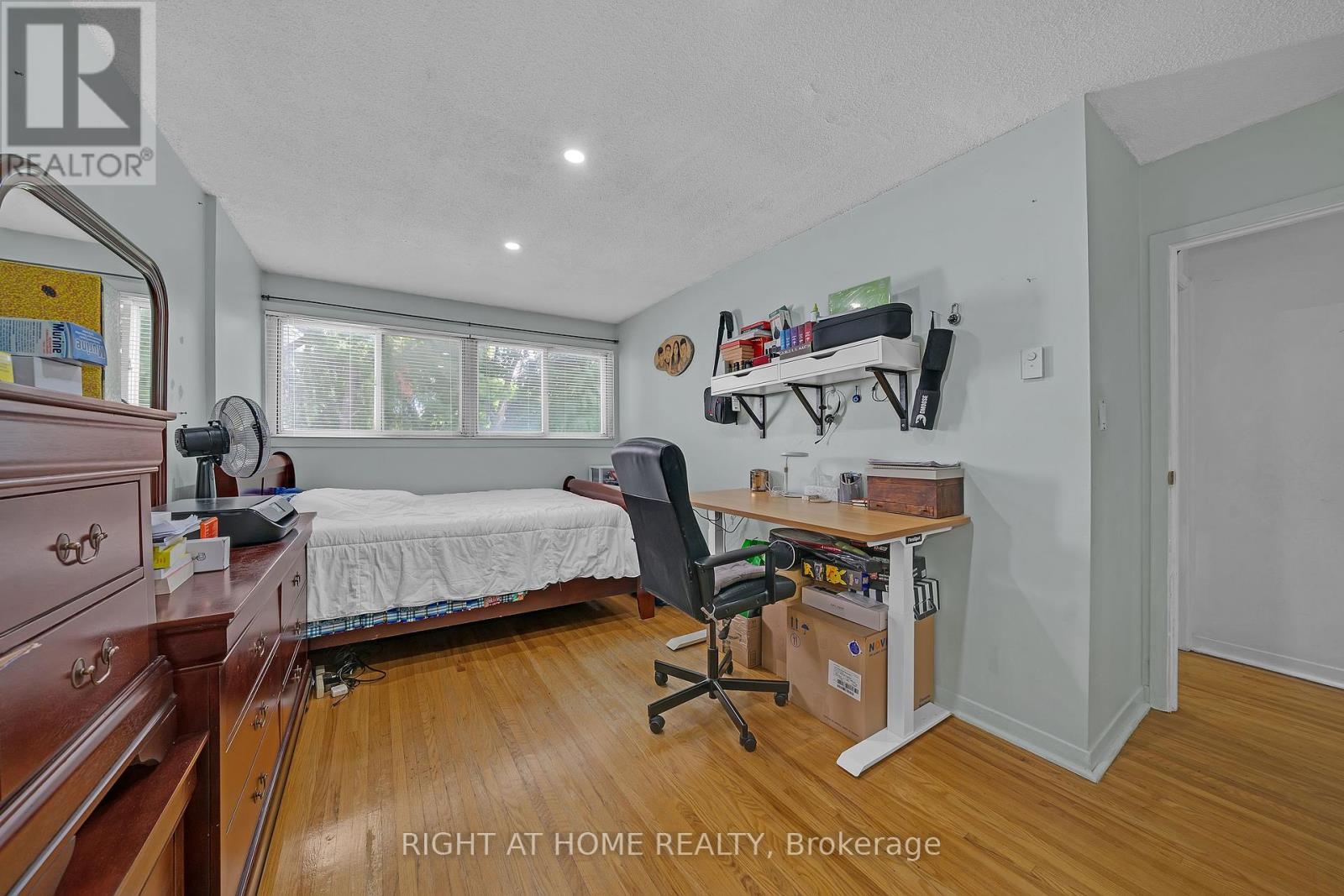 101 - 2901 Jane Street, Toronto, Ontario  M3N 2J8 - Photo 27 - W12373190
