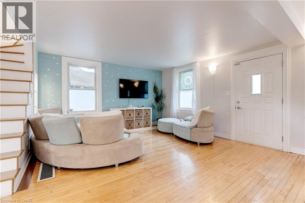 3038 Binbrook Road, Hamilton, Ontario  L0R 1C0 - Photo 6 - 40764669