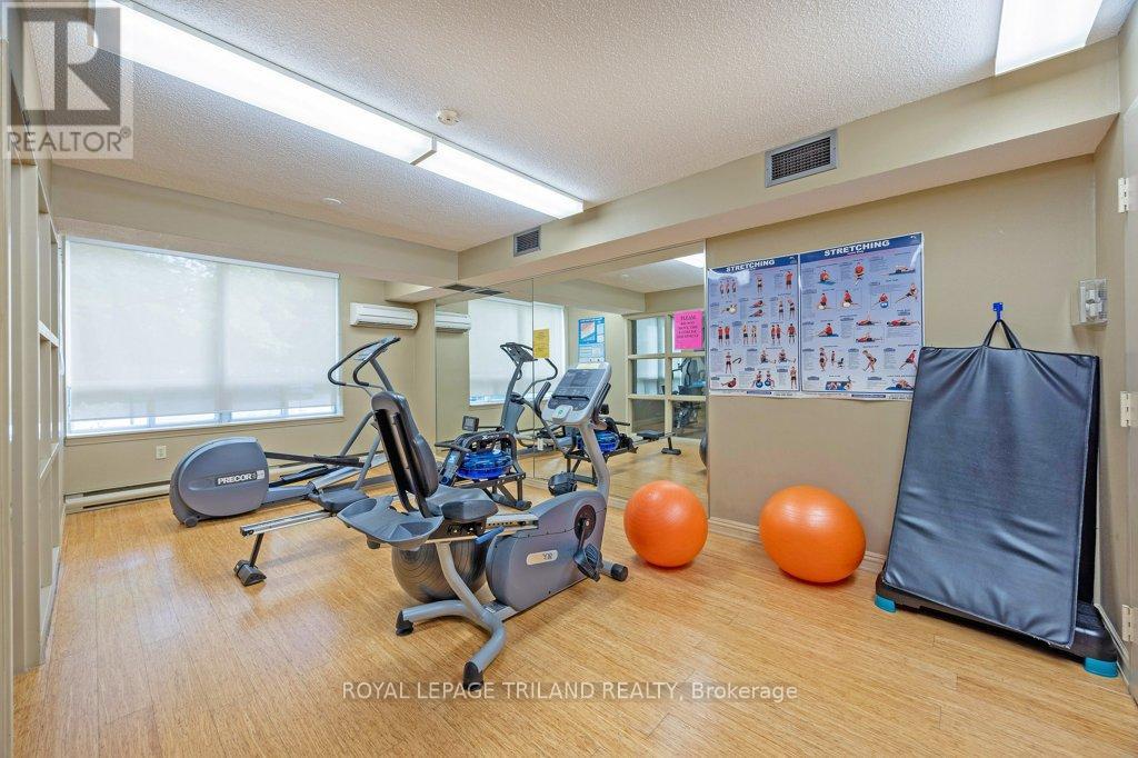 302 - 1510 Richmond Street, London North, Ontario  N6G 4V2 - Photo 31 - X12373237