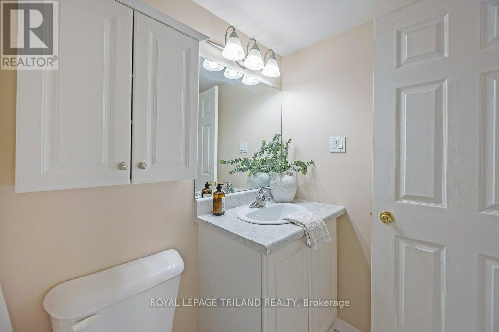 1105 - 155 Kent Street, London East, Ontario  N6A 5N7 - Photo 32 - X12373238