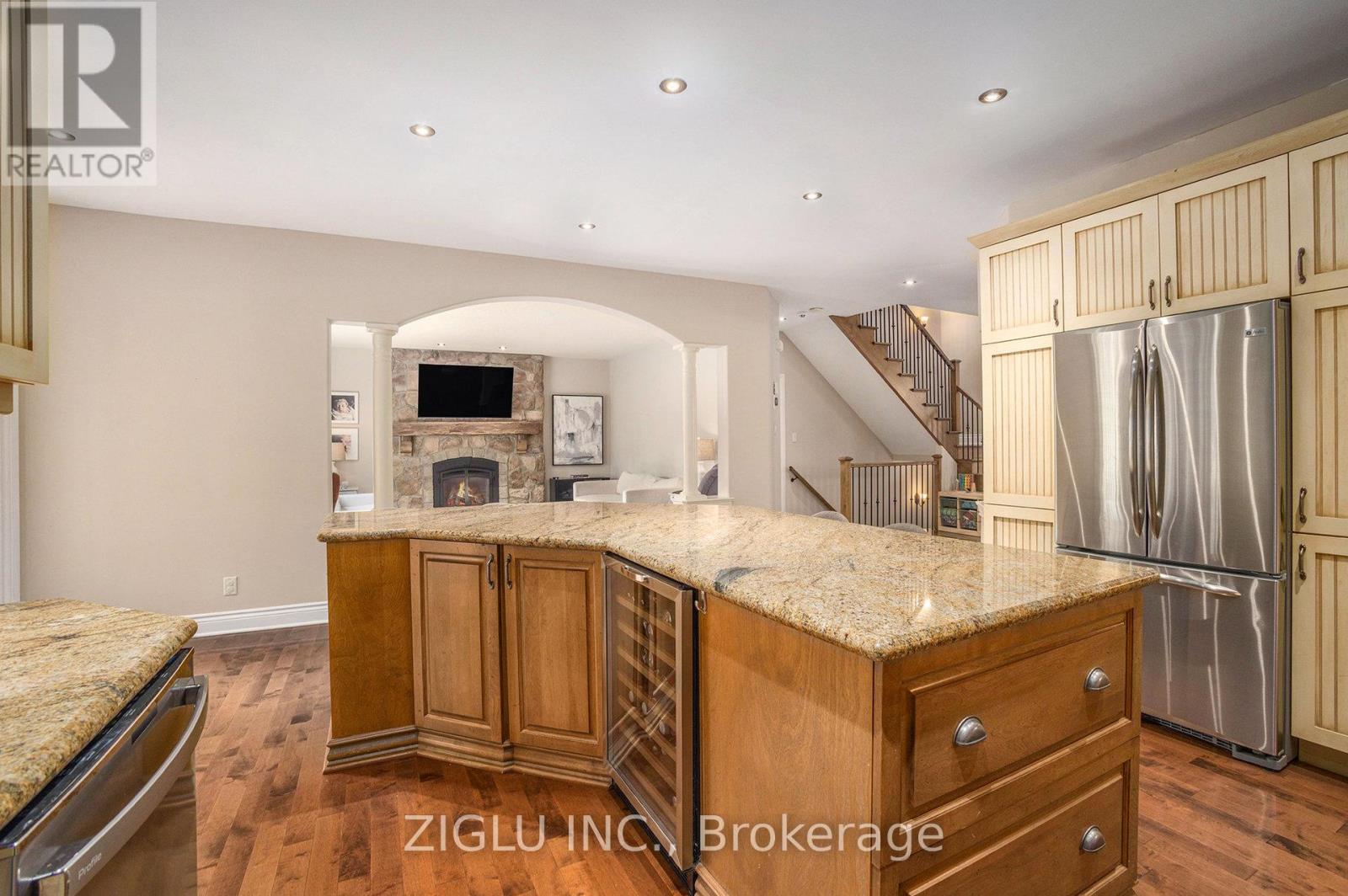 38 Oradea Crescent, Ottawa, Ontario  K0A 2Z0 - Photo 14 - X12373221
