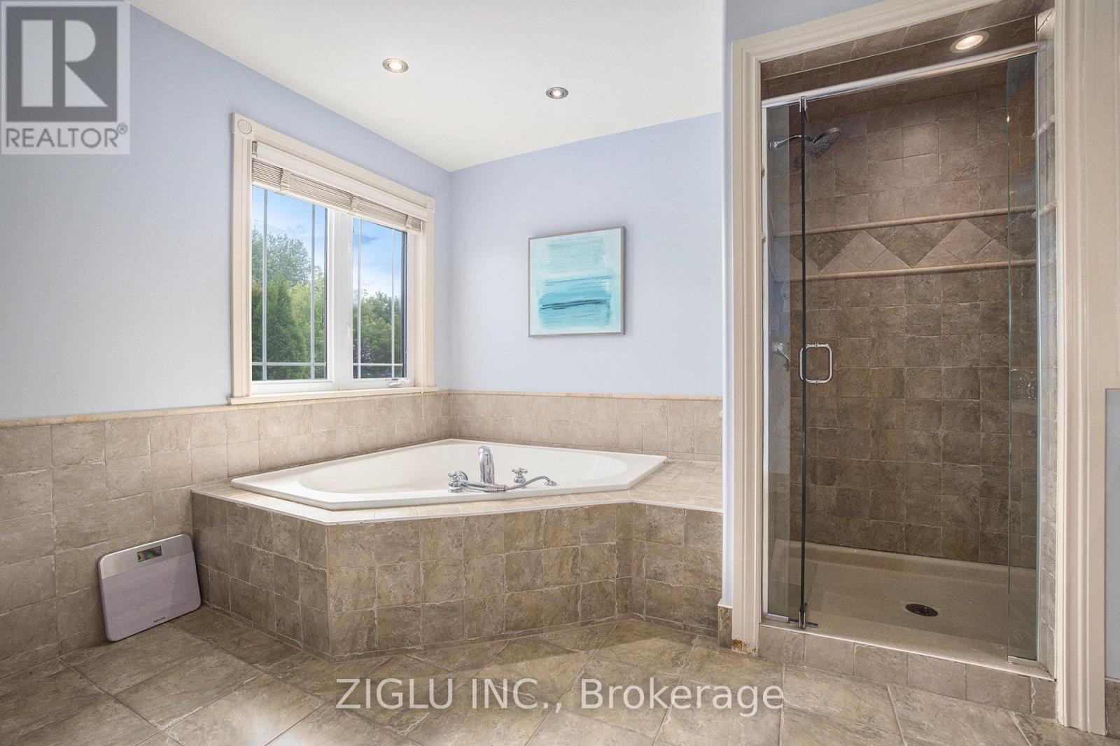 38 Oradea Crescent, Ottawa, Ontario  K0A 2Z0 - Photo 28 - X12373221