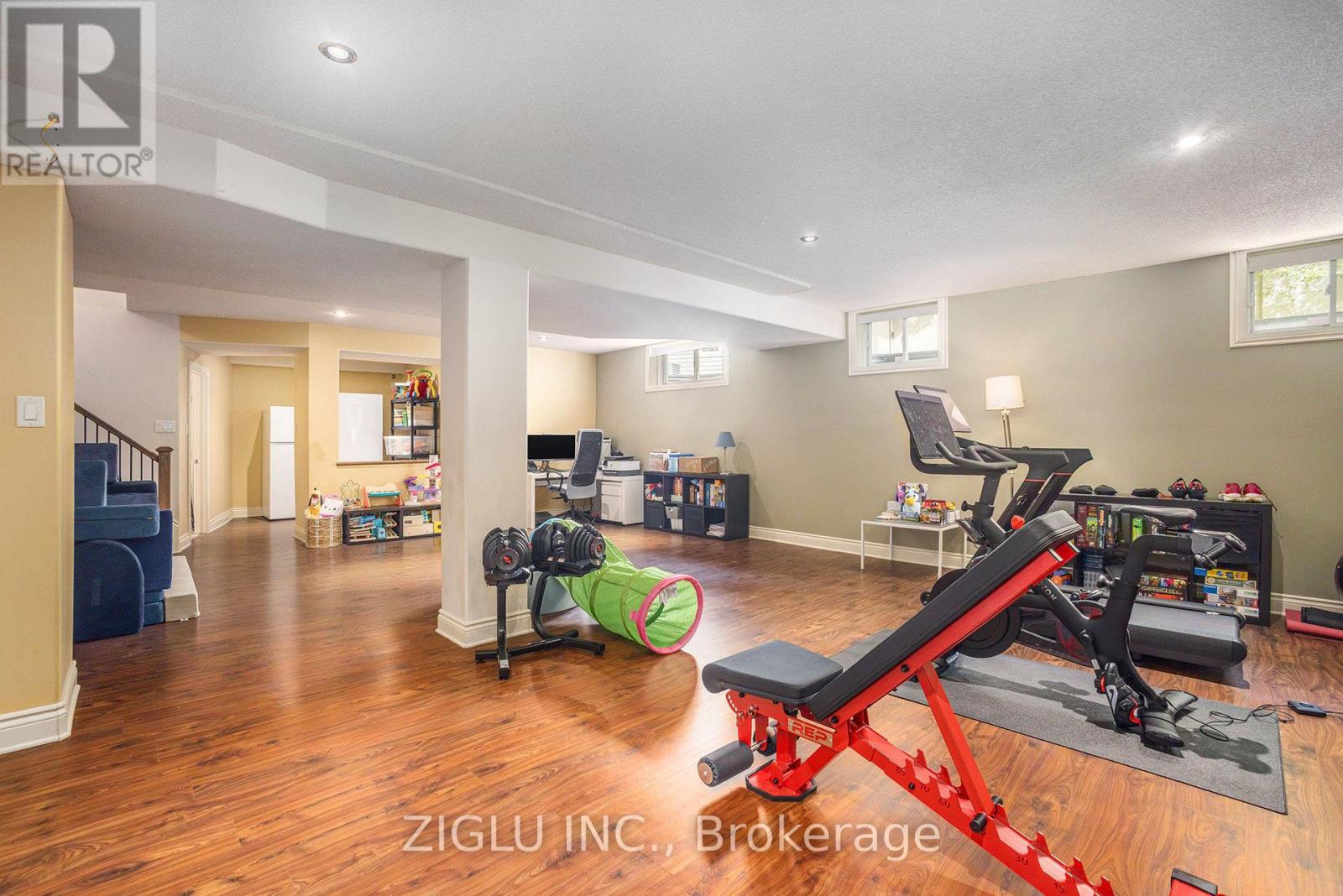 38 Oradea Crescent, Ottawa, Ontario  K0A 2Z0 - Photo 35 - X12373221