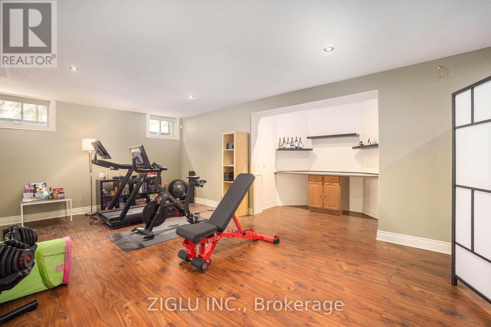 38 Oradea Crescent, Ottawa, Ontario  K0A 2Z0 - Photo 36 - X12373221