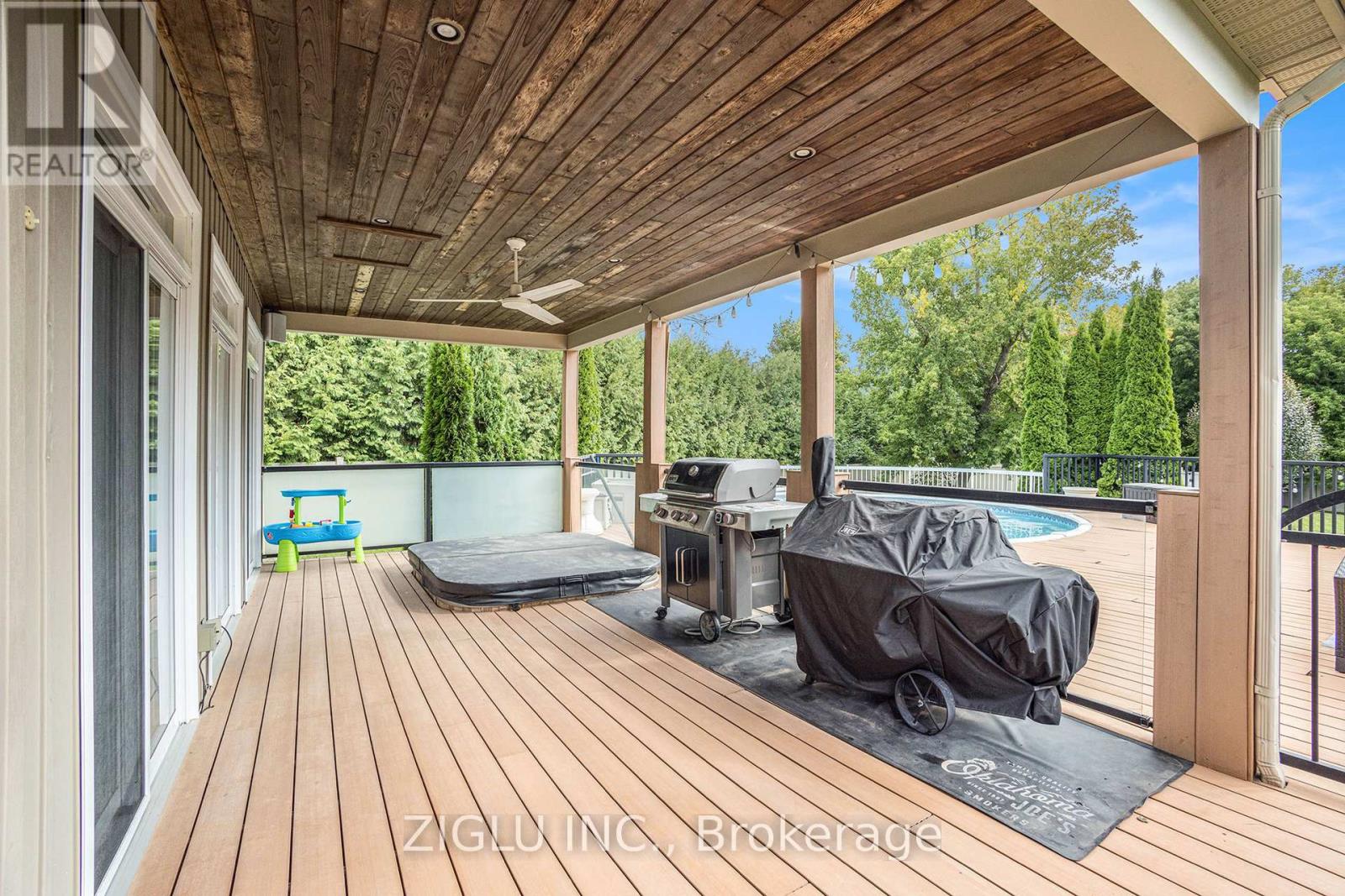 38 Oradea Crescent, Ottawa, Ontario  K0A 2Z0 - Photo 39 - X12373221