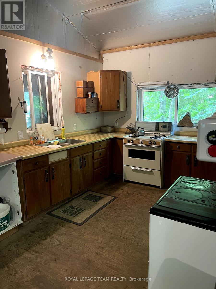 000 Dukelow Road, Edwardsburgh/cardinal, Ontario  K0E 1X0 - Photo 11 - X12373243