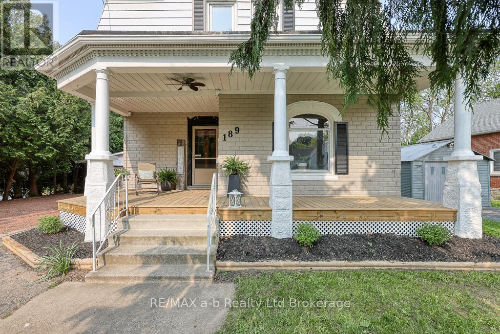 189 Rolph Street, Tillsonburg, Ontario  N4G 3Y9 - Photo 1 - X12373231