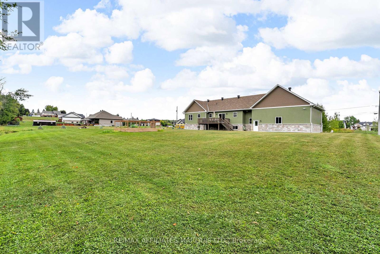 6840 Lalonde Boulevard, South Glengarry, Ontario  K0C 2E0 - Photo 35 - X12373216
