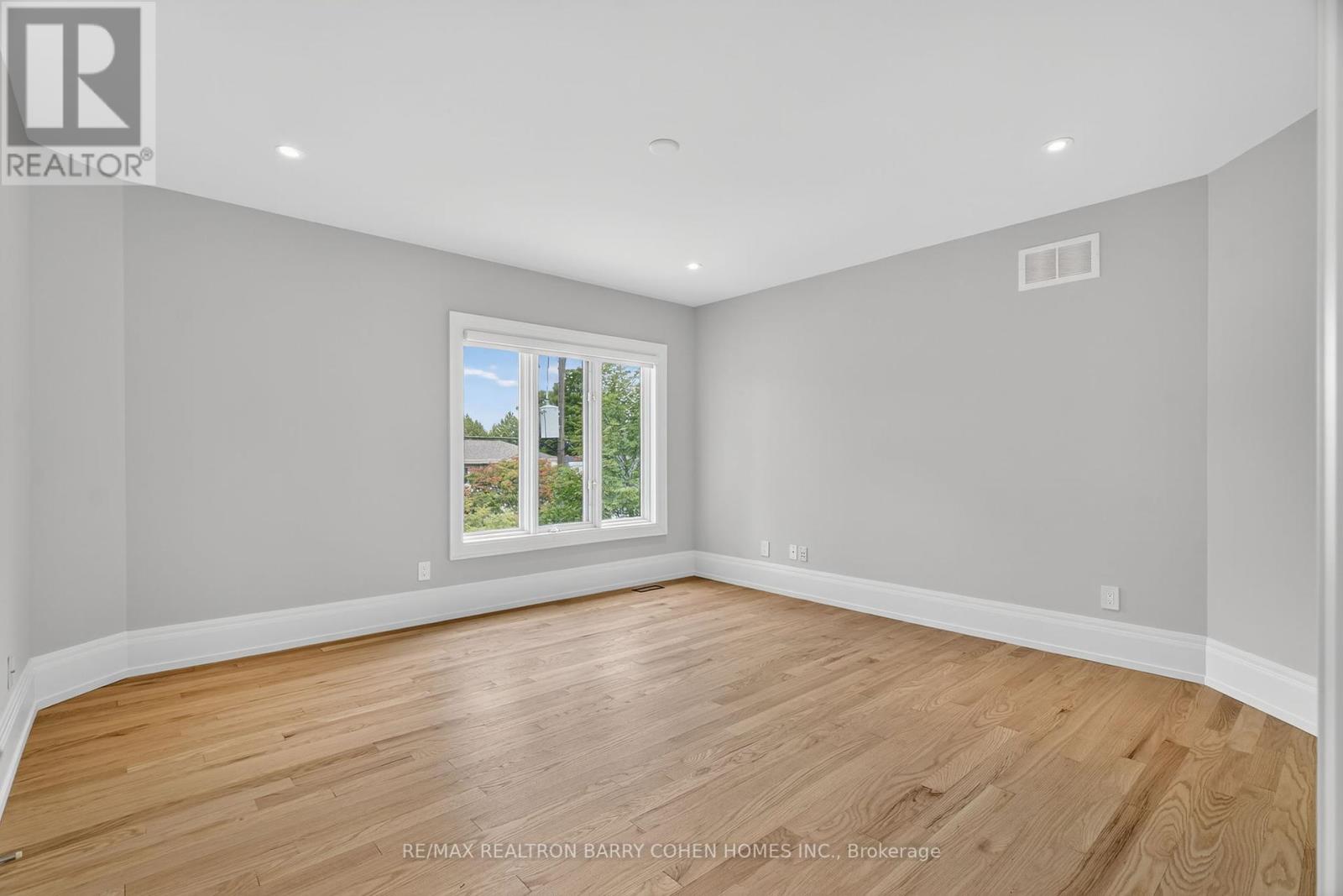 63 Gordon Road, Toronto, Ontario  M2P 1E3 - Photo 23 - C12365358