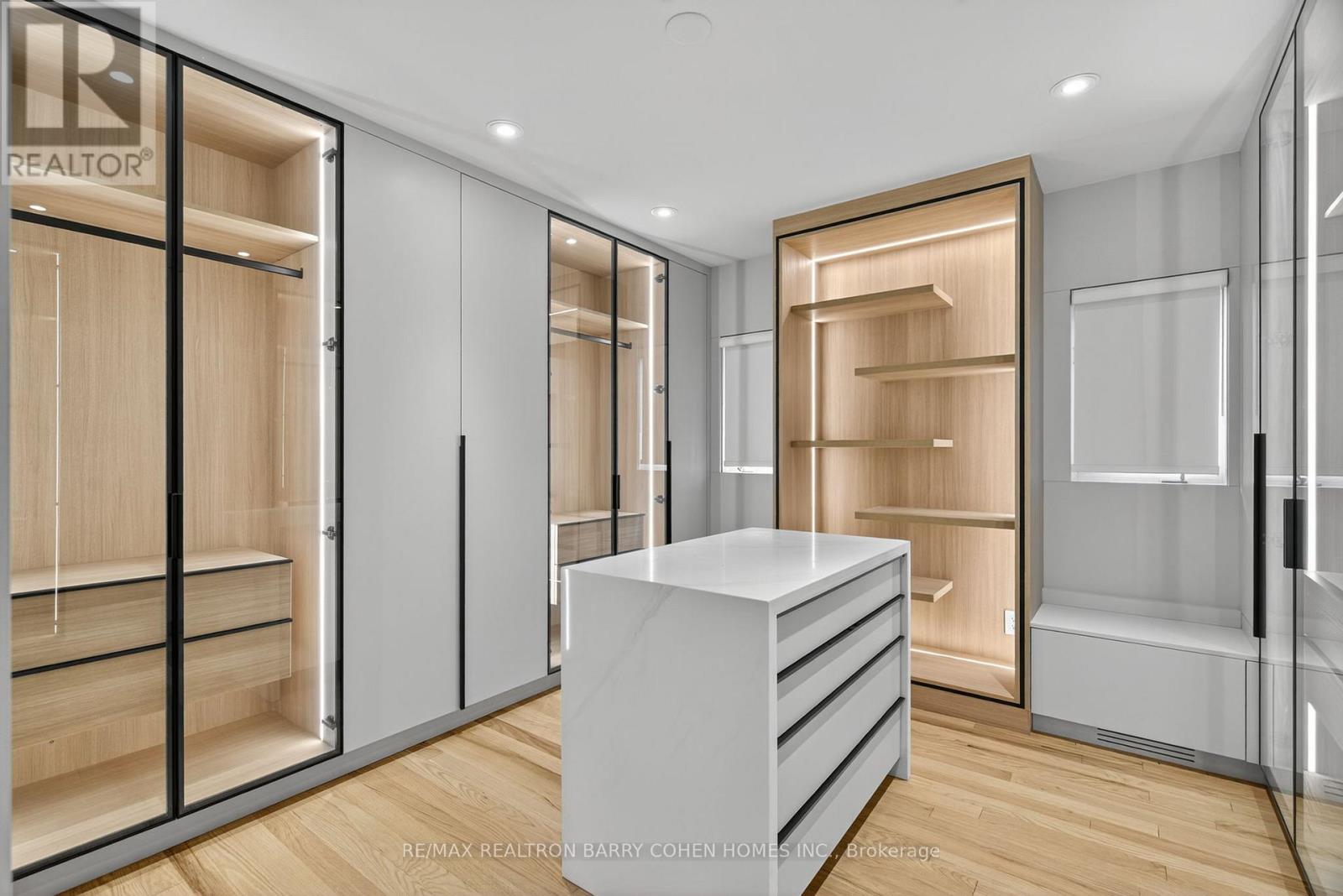 63 Gordon Road, Toronto, Ontario  M2P 1E3 - Photo 21 - C12365358