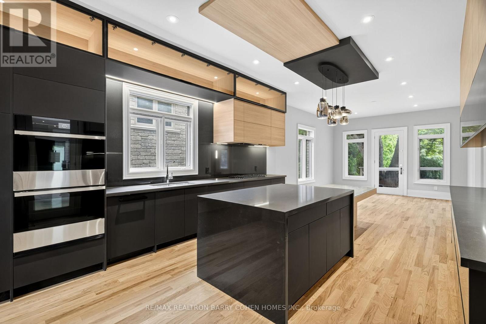 63 Gordon Road, Toronto, Ontario  M2P 1E3 - Photo 10 - C12365358