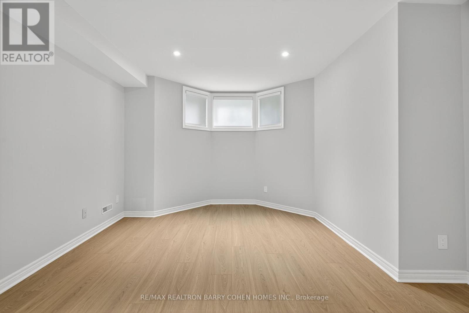 63 Gordon Road, Toronto, Ontario  M2P 1E3 - Photo 29 - C12365358