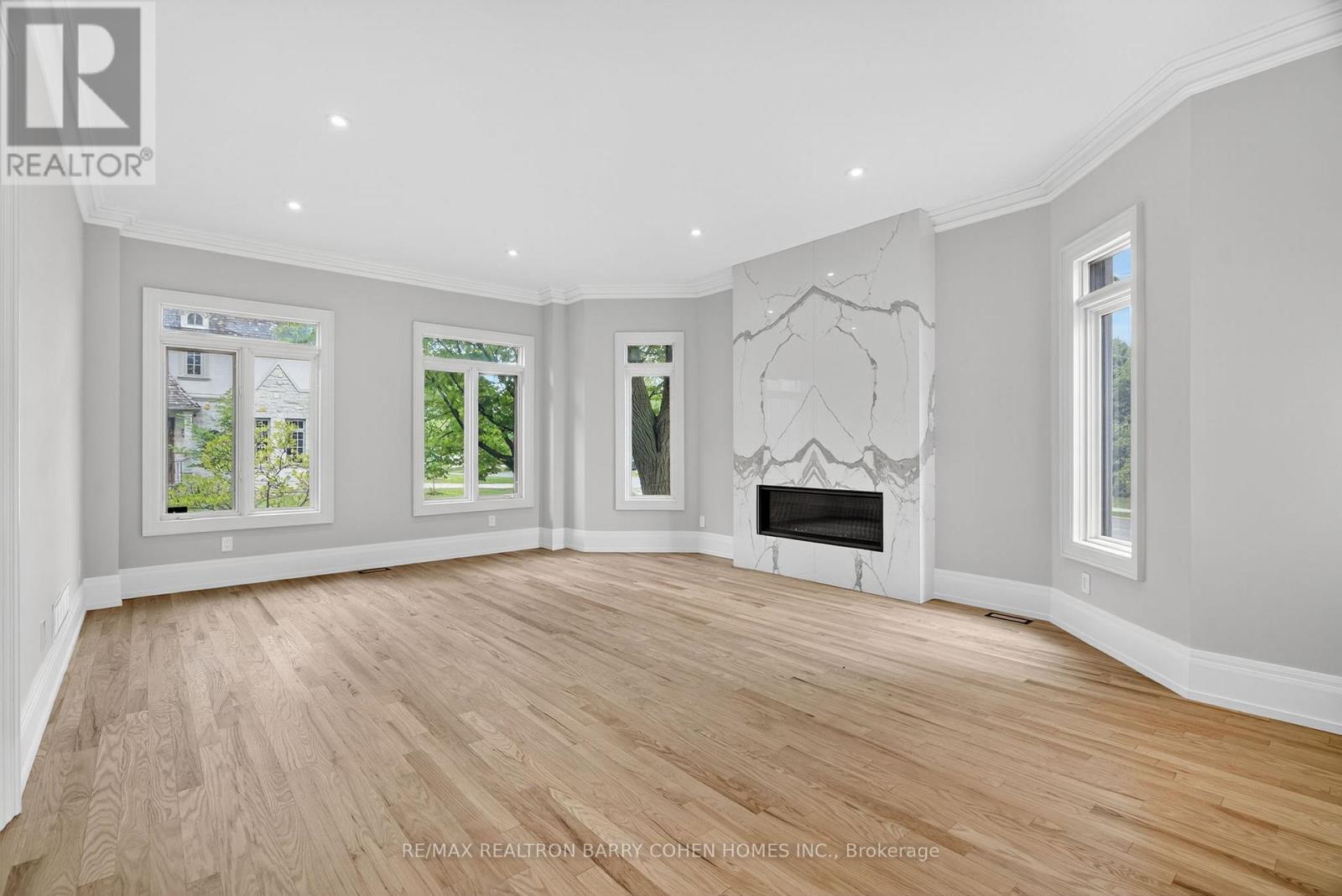 63 Gordon Road, Toronto, Ontario  M2P 1E3 - Photo 5 - C12365358