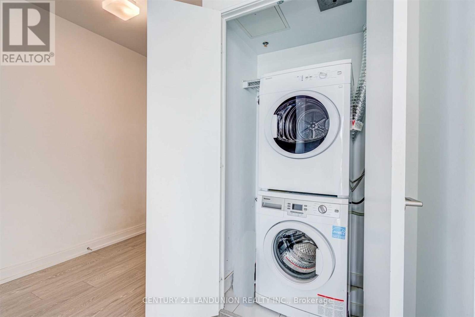2905 - 181 Dundas Street E, Toronto, Ontario  M5A 0N5 - Photo 13 - C12373229