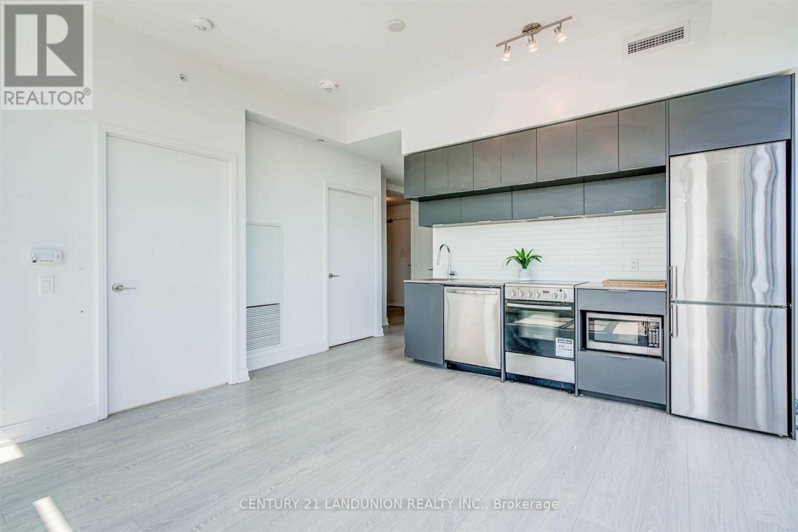 2905 - 181 Dundas Street E, Toronto, Ontario  M5A 0N5 - Photo 4 - C12373229